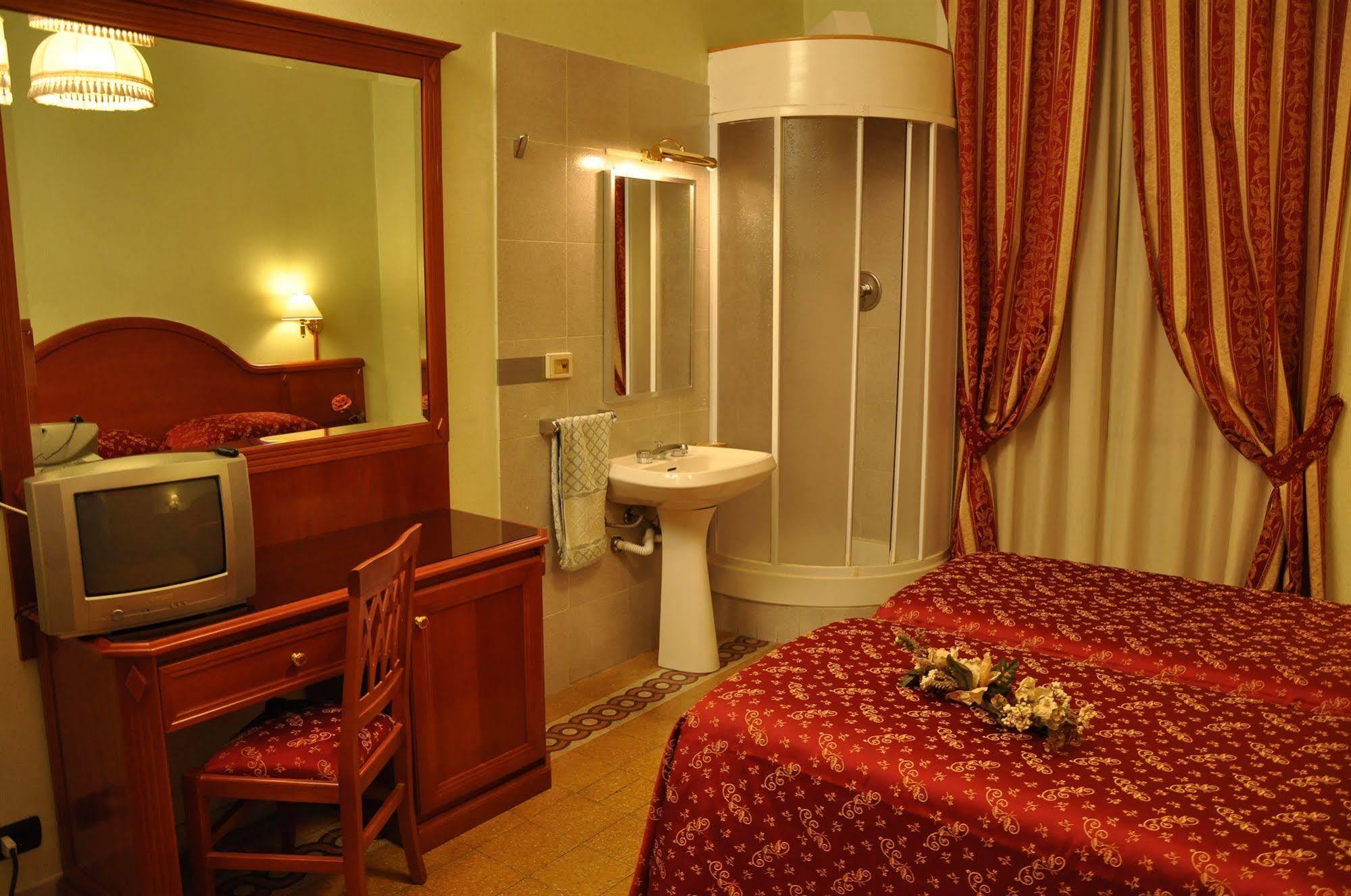 Albergo Sandra Róma Kültér fotó