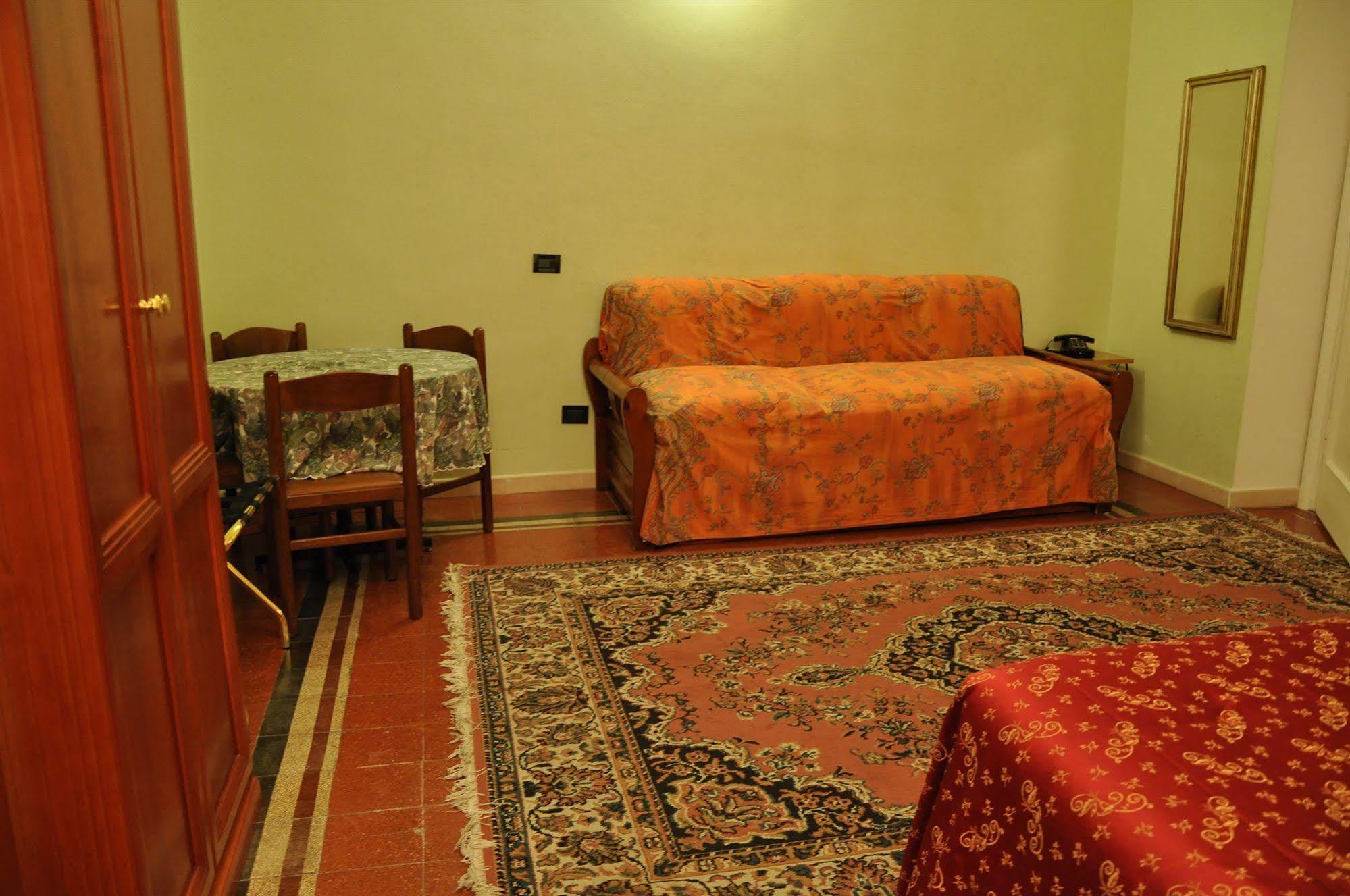 Albergo Sandra Róma Kültér fotó