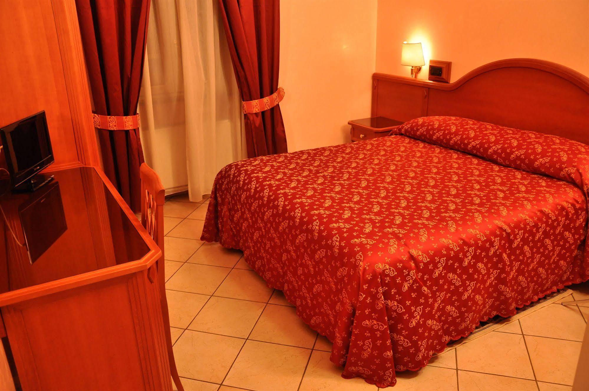 Albergo Sandra Róma Kültér fotó