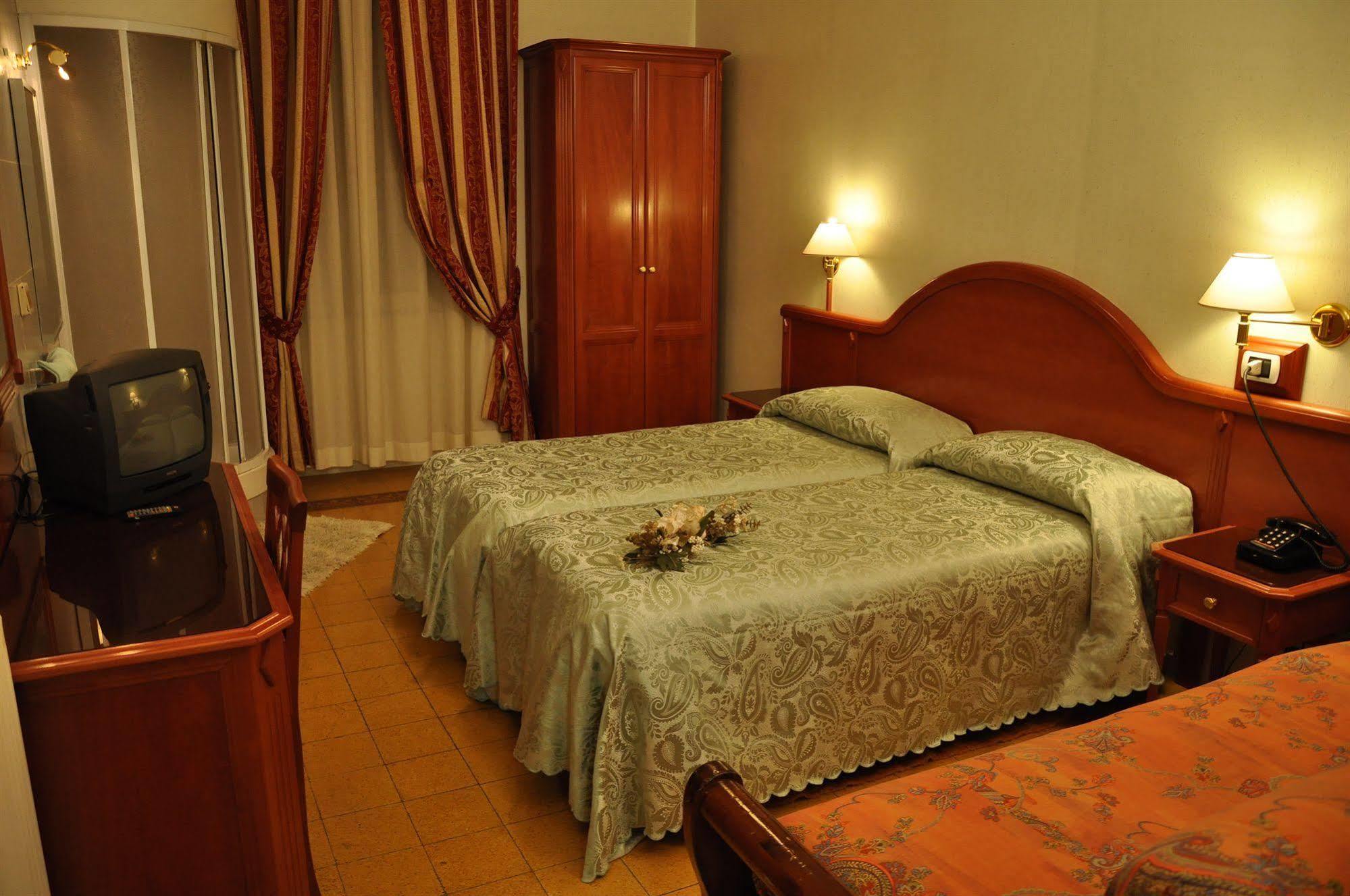 Albergo Sandra Róma Kültér fotó