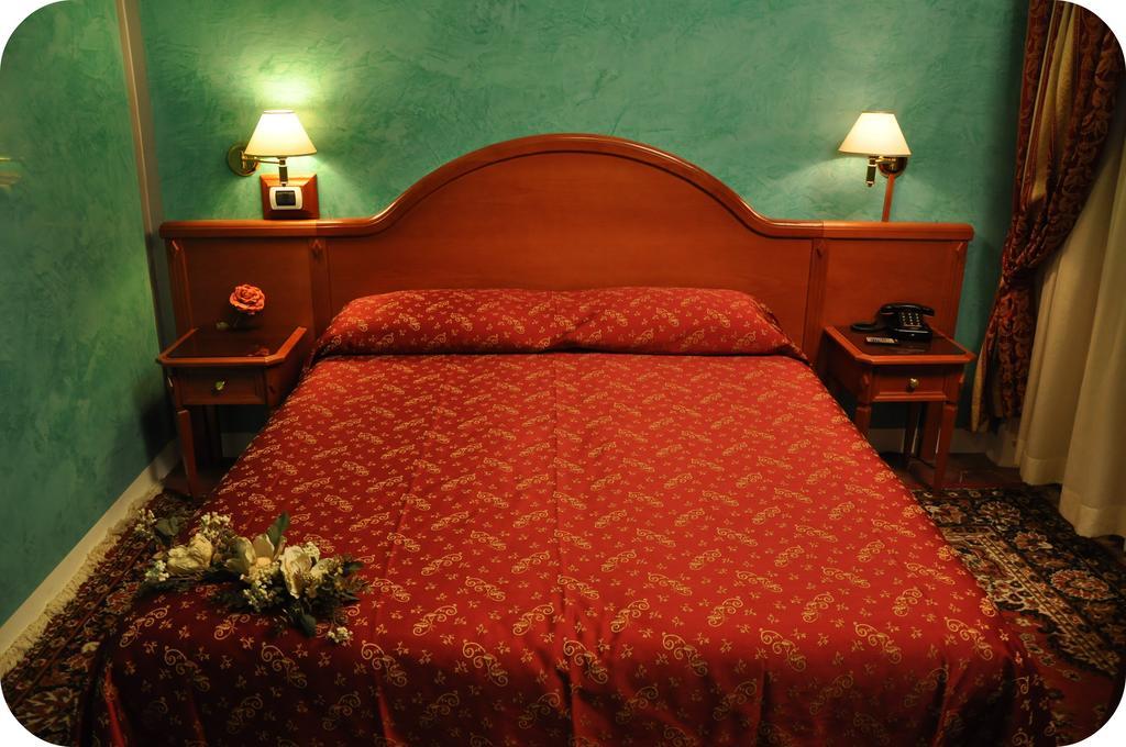 Albergo Sandra Róma Kültér fotó